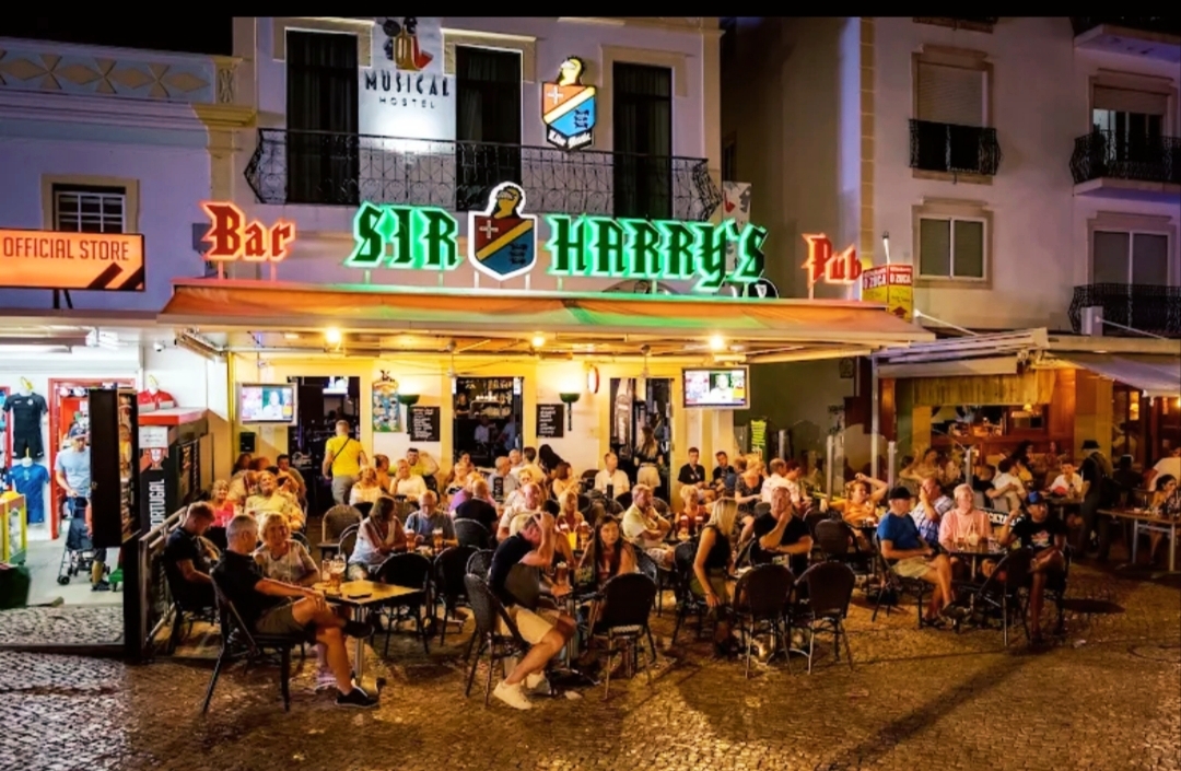 Sir Harry's Bar