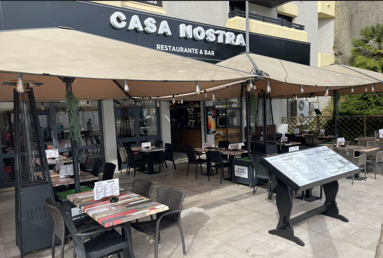 Casa Nostra Restaurante & Bar